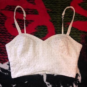 Abercrombie & Fitch white crop too size ex small